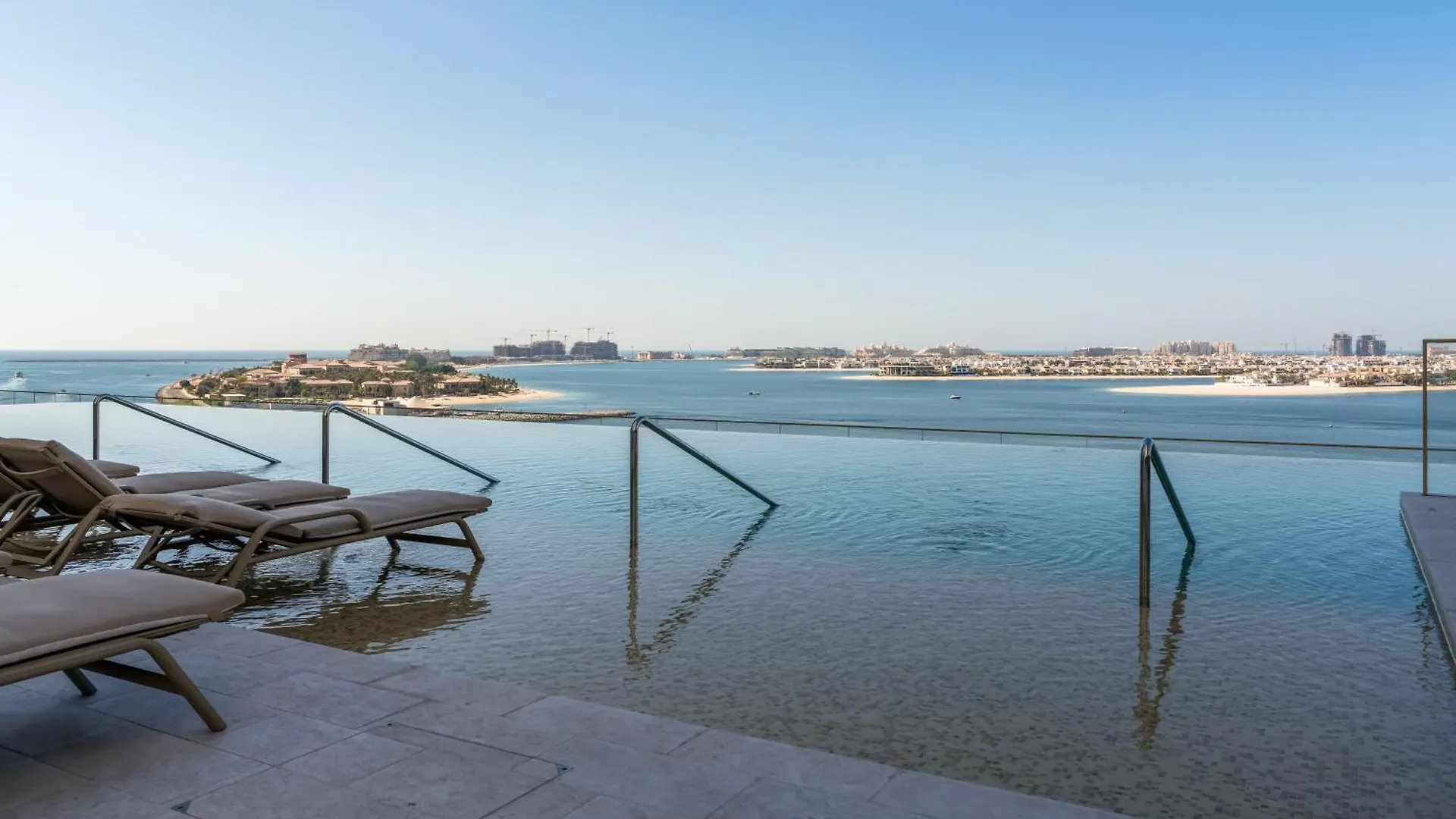 Sea-Facing 1Br At Beachfront 50 Off Eid Promo Dubai 0*,  United Arab Emirates