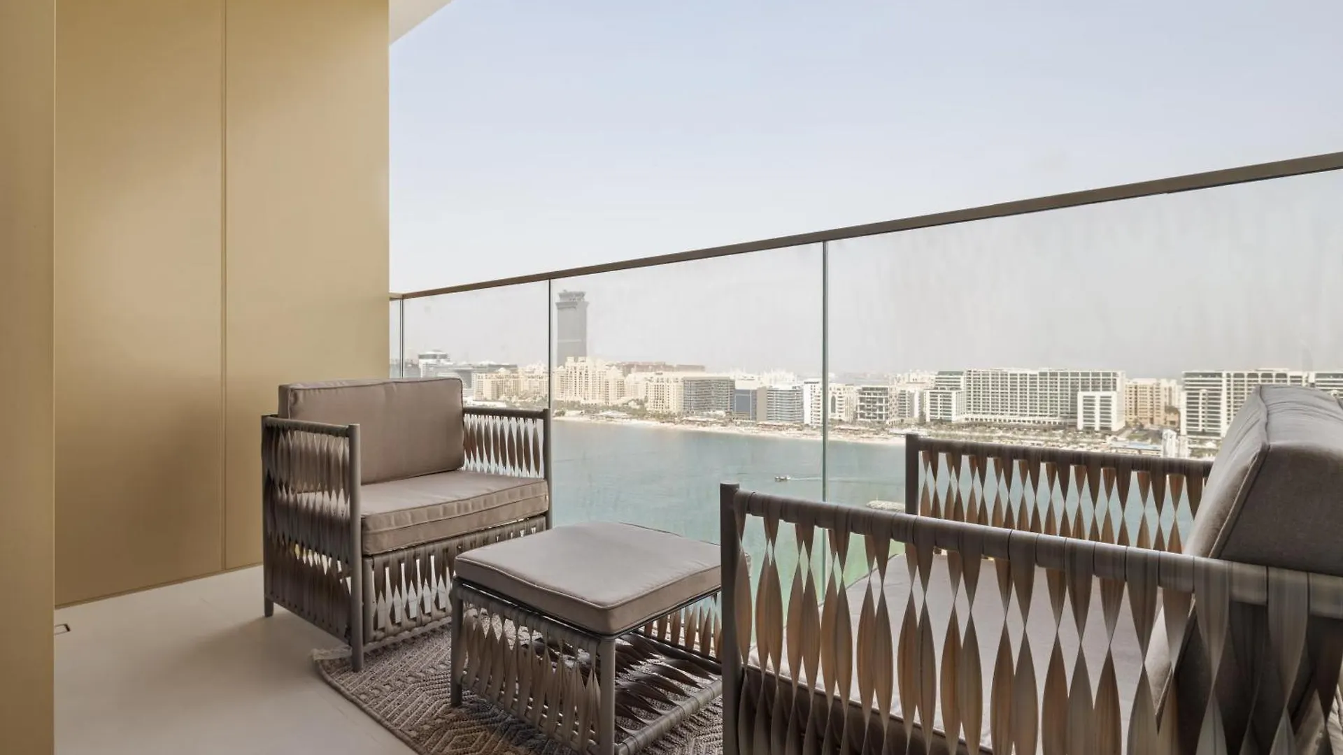 Sea-Facing 1Br At Beachfront 50 Off Eid Promo Dubai Apartment