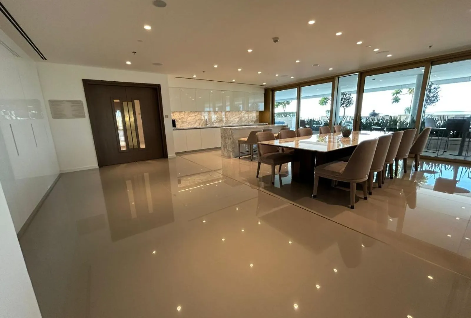 Sea-Facing 1Br At Beachfront 50 Off Eid Promo Dubai Apartment